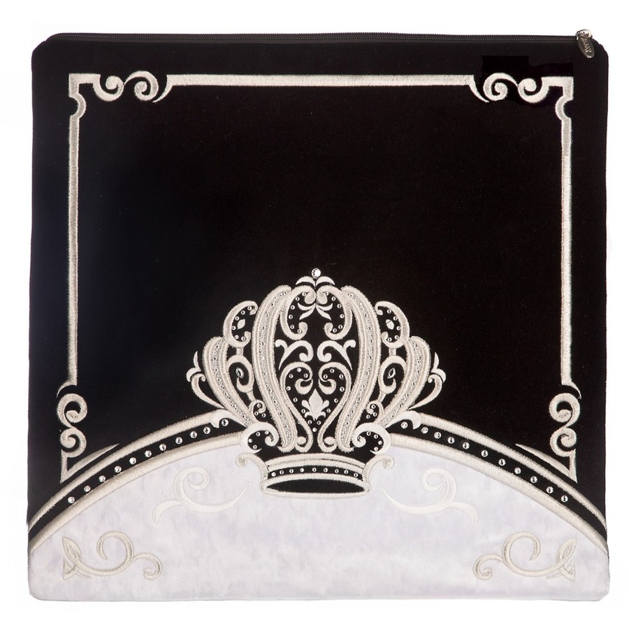Tallit bag in black velvet with light gold embroidery, design KT 400