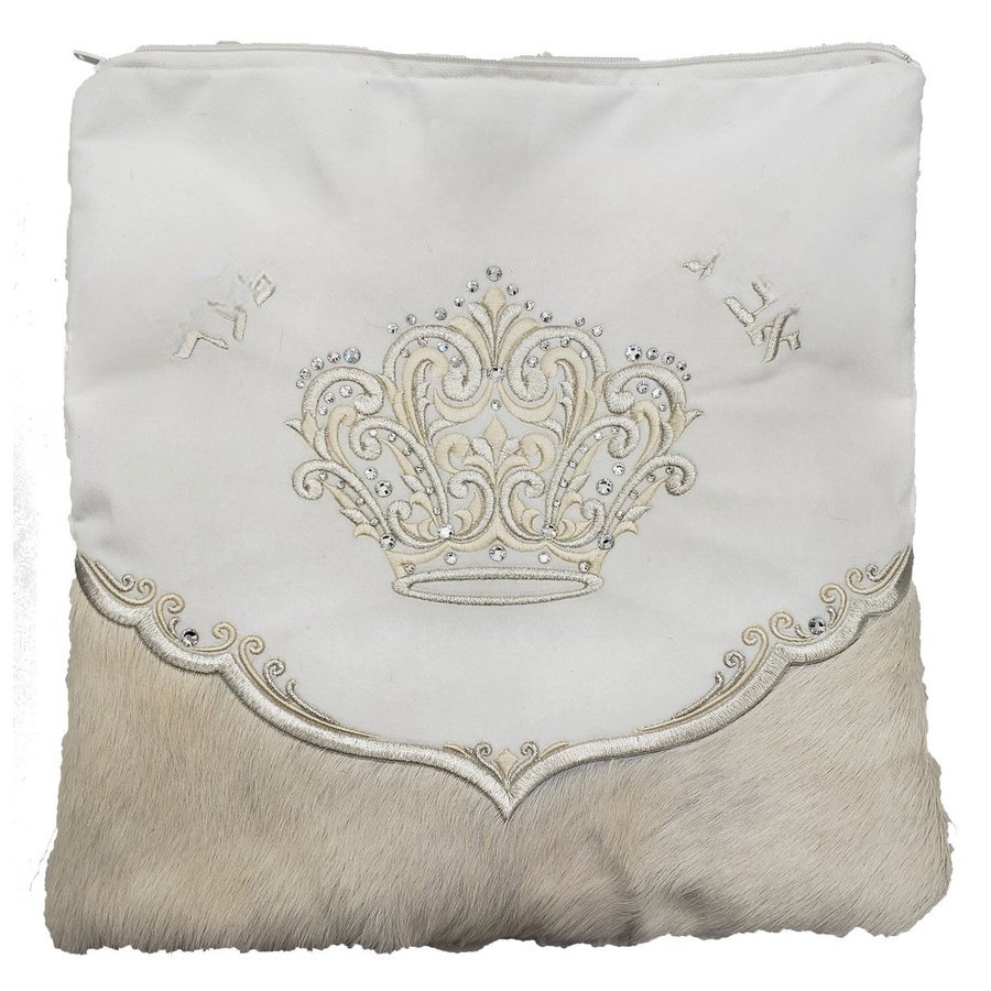 Tallit bag in white velvet and cream fur, design MC 4032