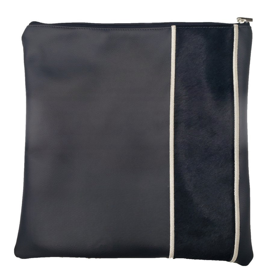 Tallit bag in navy leather and navy fur, design MC 5018