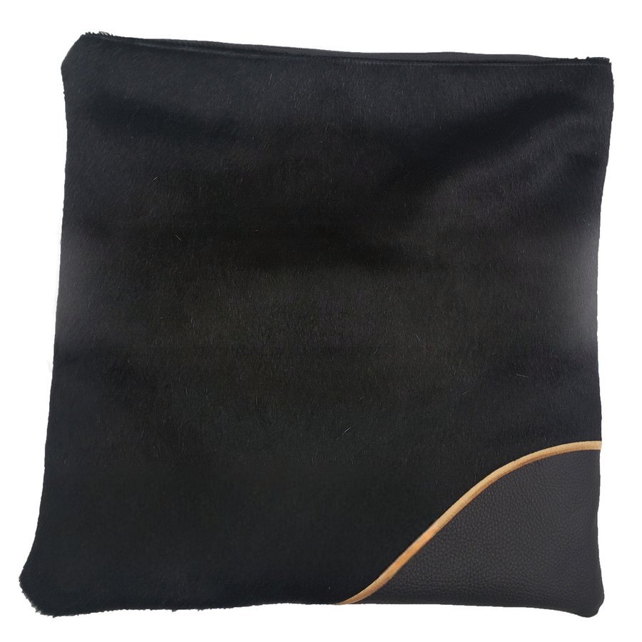 Tallit bag in black fur and black leather, design MC 5032