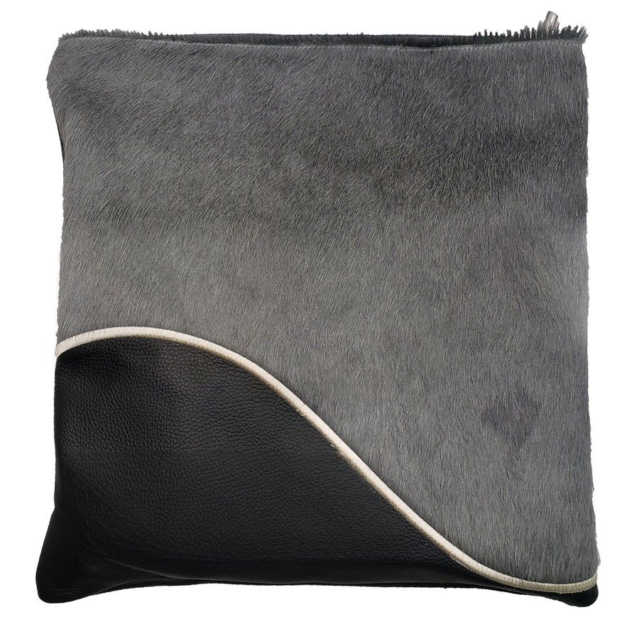Tallit bag in black leather and grey fur, design MC 5034