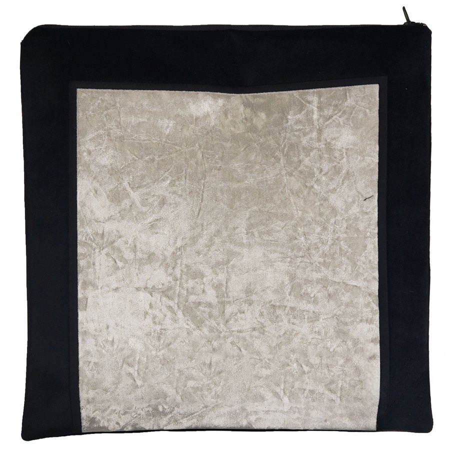 Tallit bag in black velvet and white crushed velvet, design MC V1072