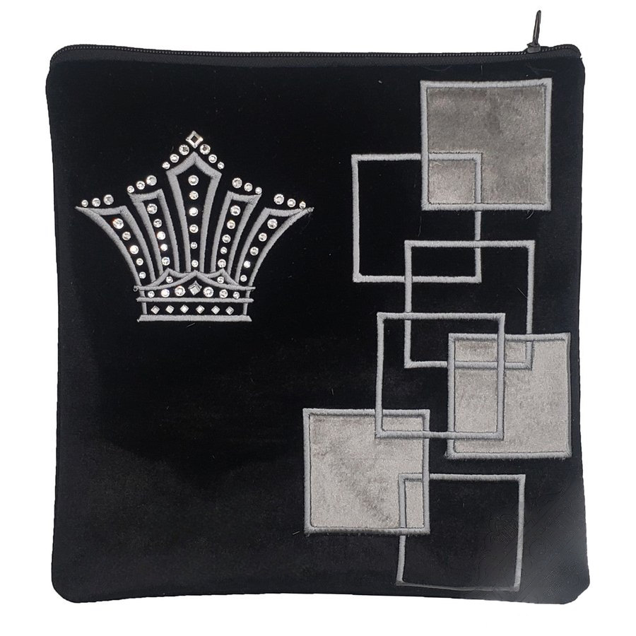 Tallit bag in black velvet with grey squares, design MC V1520