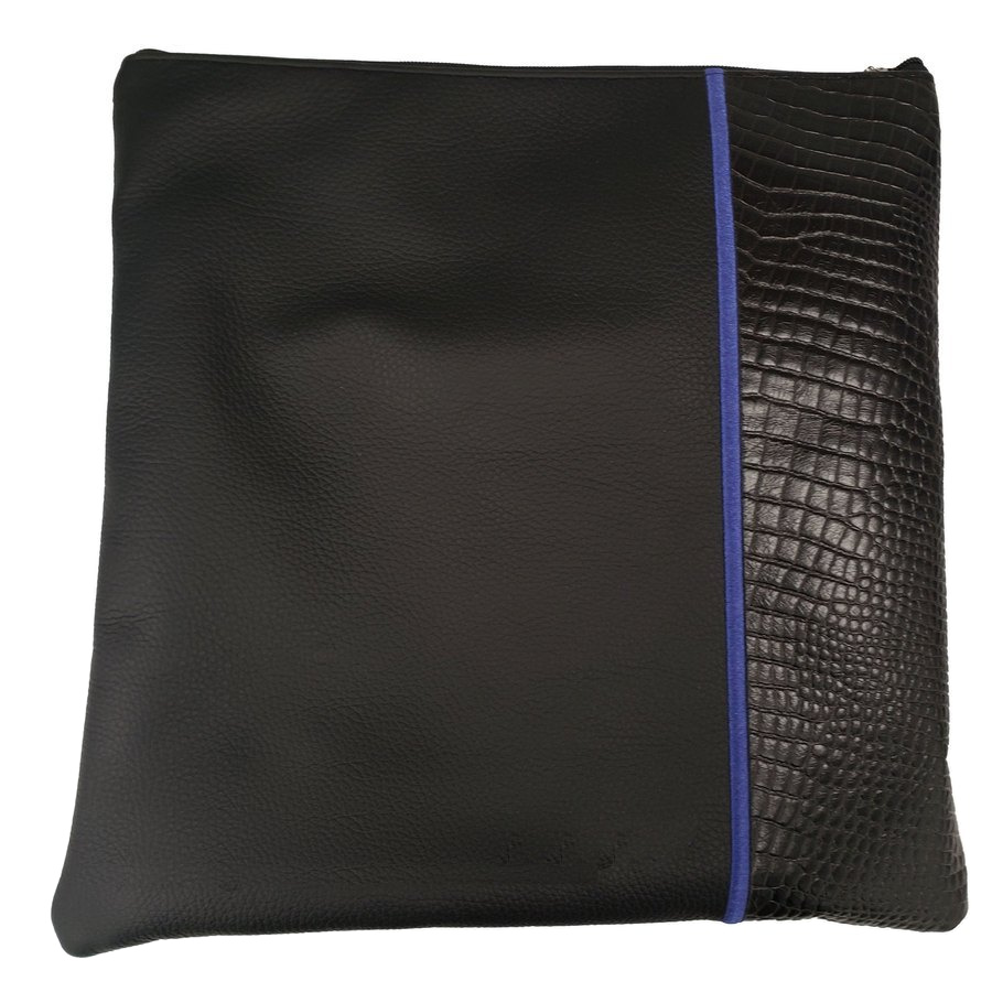 Tallit bag in black and black crocodile leather, design MC 1023