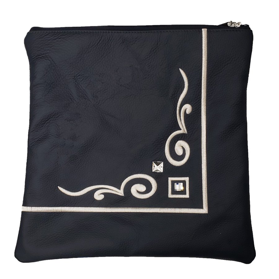 Tallit bag in grey leather, design MC 1054