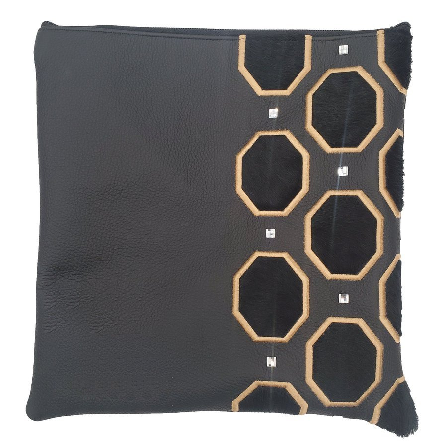 Tallit bag in black leather and black fur, design MC 1265