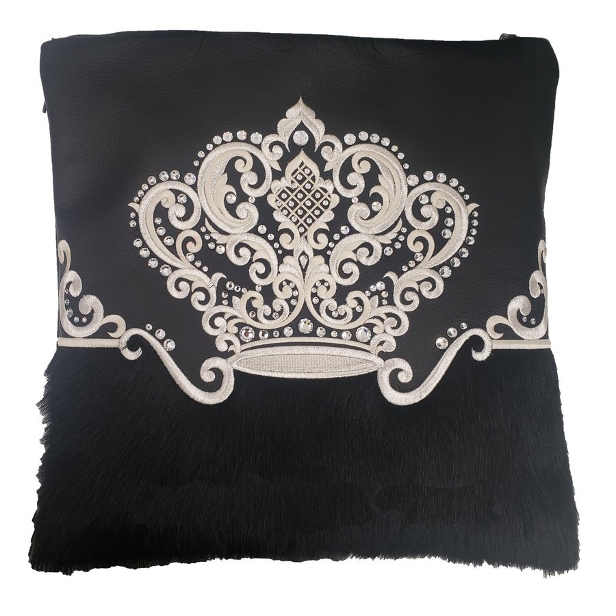 Tallit bag in black leather and black fur, design MC 4028