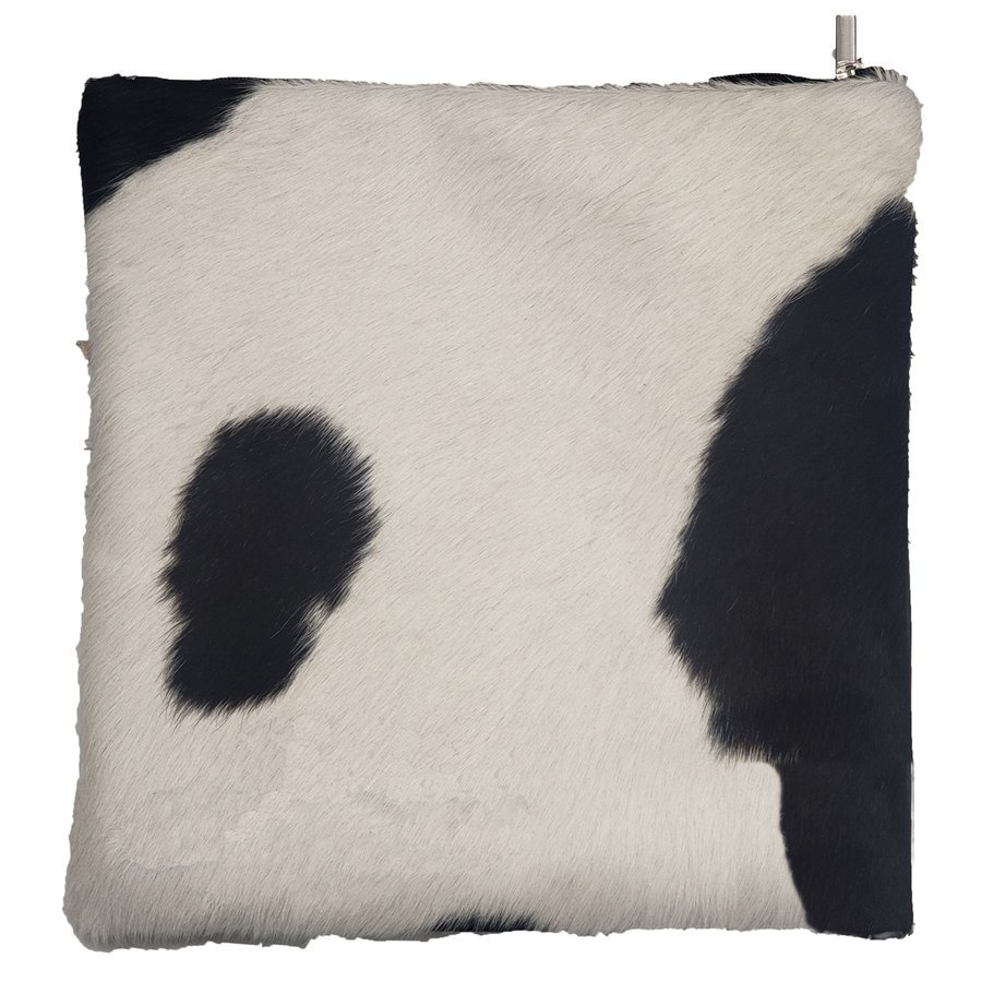 Tallit bag in black & white fur, design MC 5009