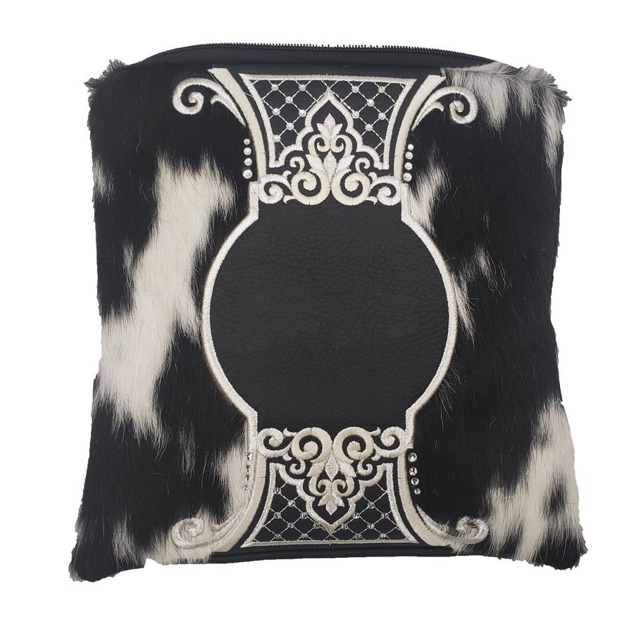 Tallit bag in black leather and black & white fur, design MC 5042