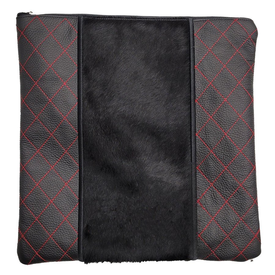 Tallit bag in black quilted leather and black fur, design MC 5045