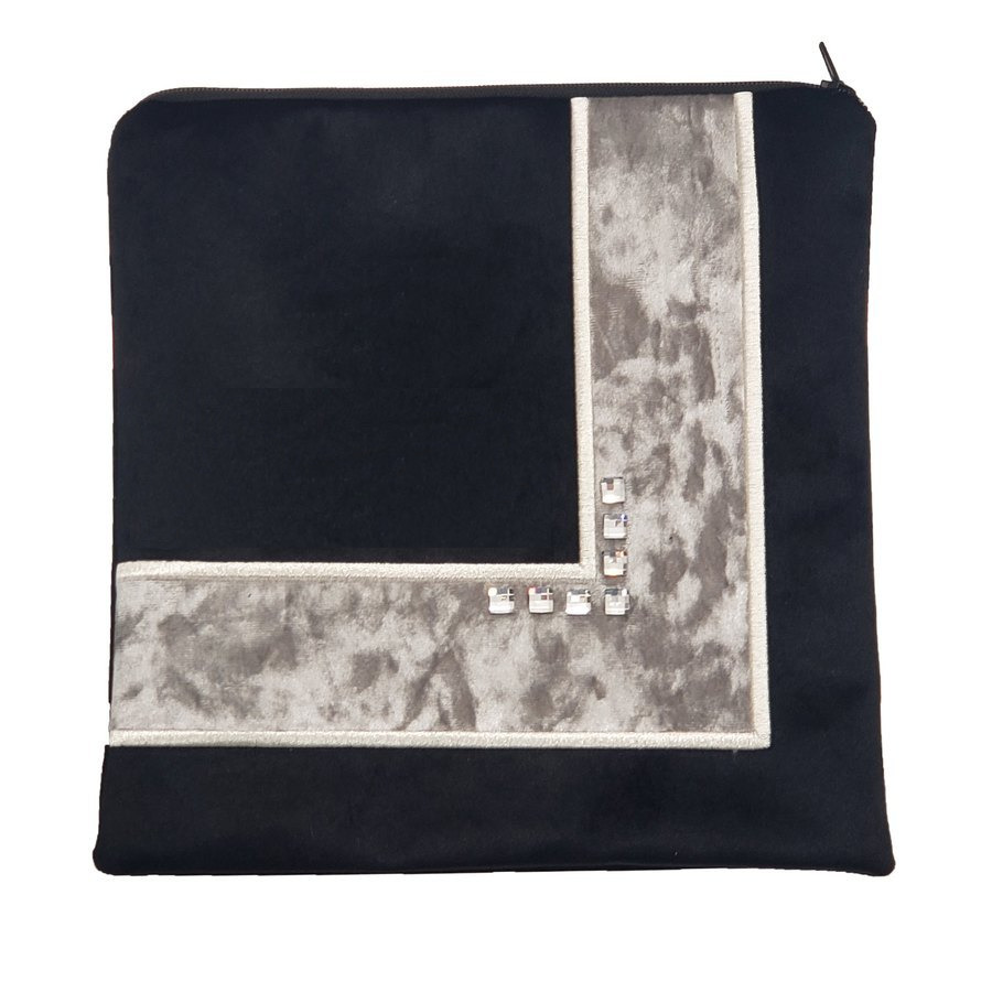 Tallit bag in black velvet and white crushed velvet, design MC V1044
