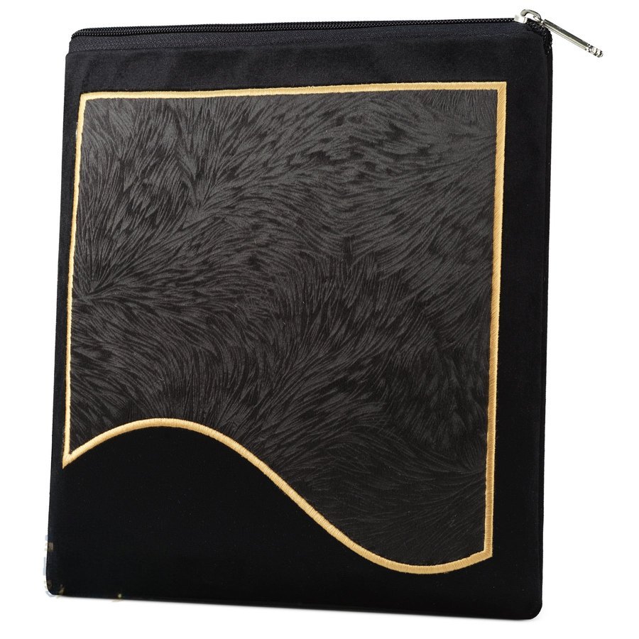 Tallit bag in black velvet with gold embroidery, design MC 827