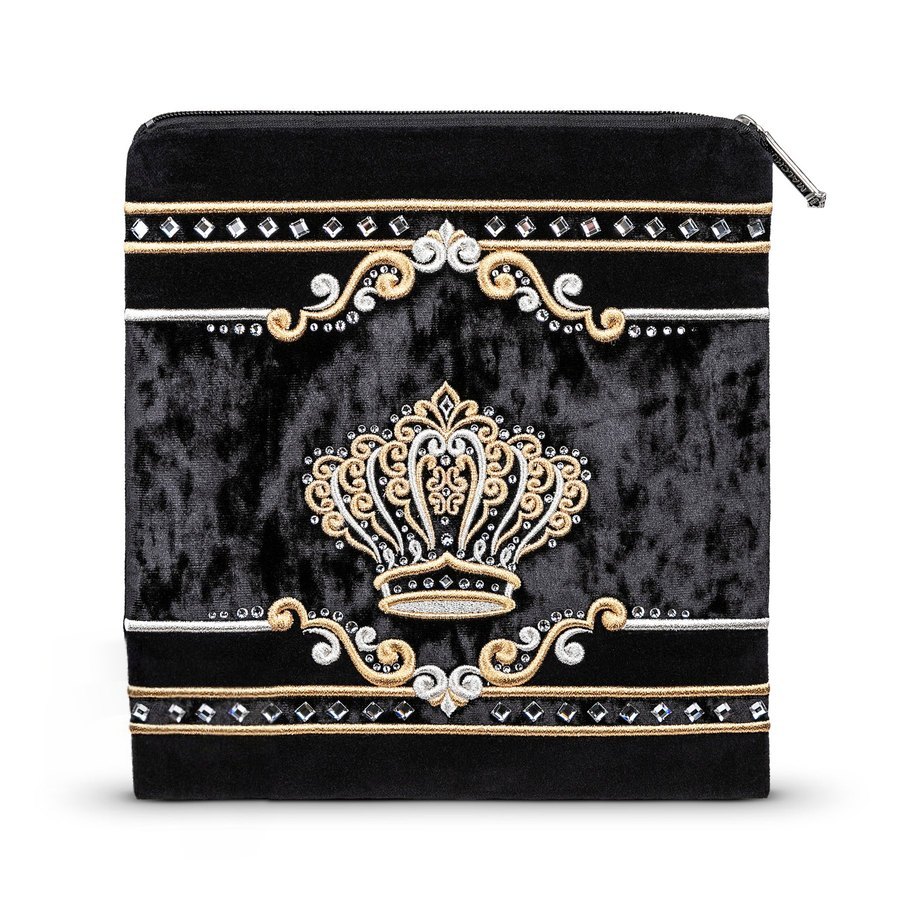 Tallit bag in black velvet with gold embroidery, design MC 943