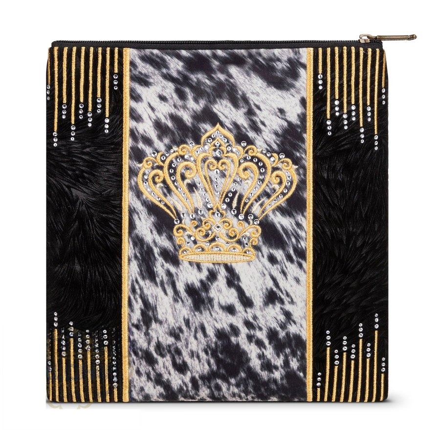 Tallit bag in black velvet with gold embroidery, design MC 937