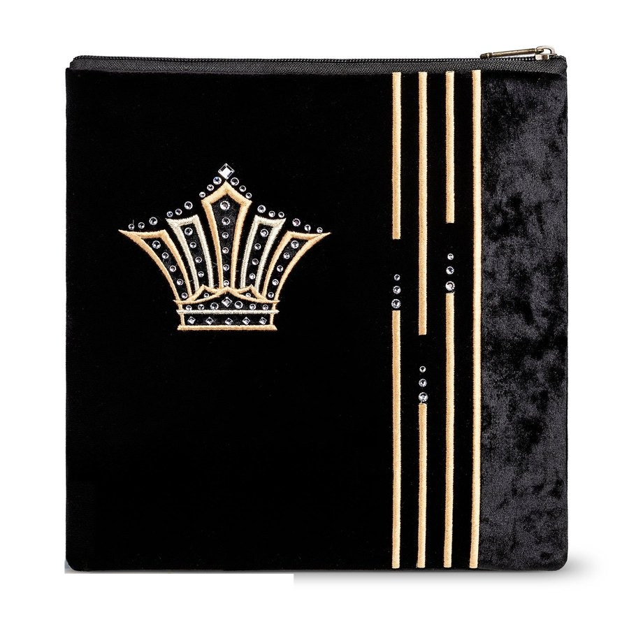 Tallit bag in black velvet with gold embroidery, design MC 753