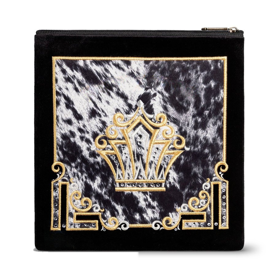 Tallit bag in black velvet with gold embroidery, design MC 763